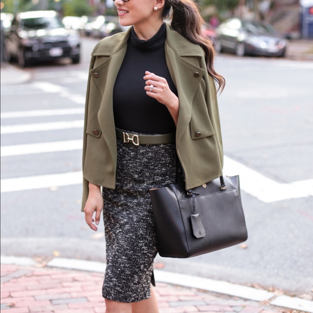 NWT SIZE 2P TALBOTS TWEED PENCIL SKIRT